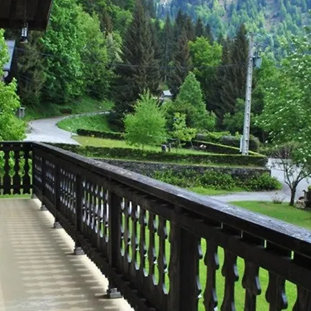 Spacieux 10 Pers. Avec Jardin, Cheminee, Cuisine Equipee A Cohennoz, Proche Nature - Fr-1-733-29